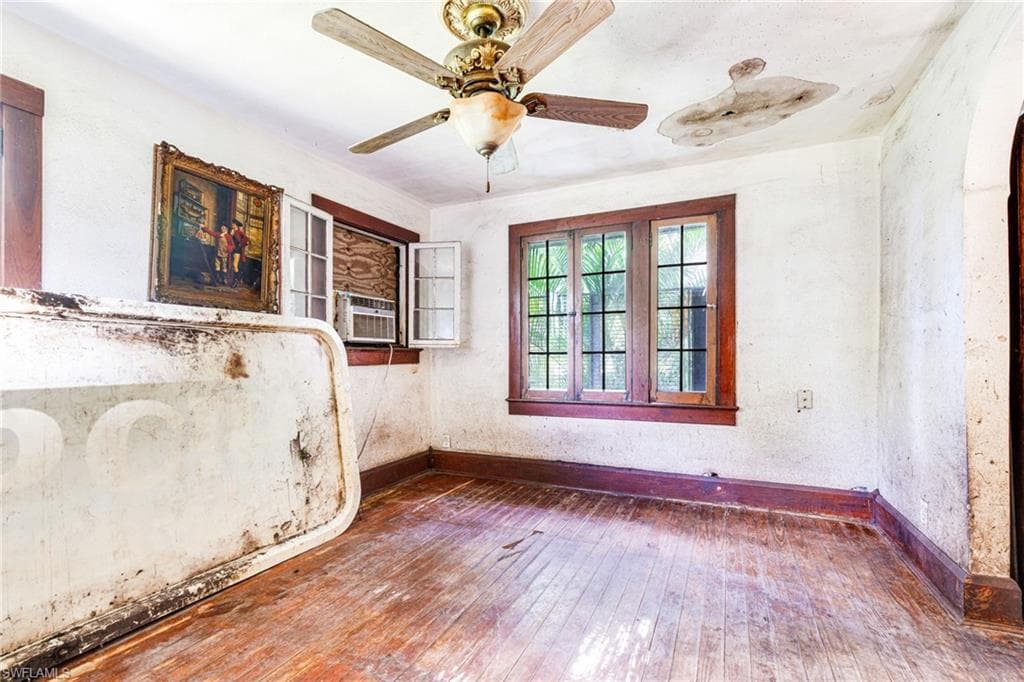 62 Prospect AVE, FORT MYERS FL 33905-25