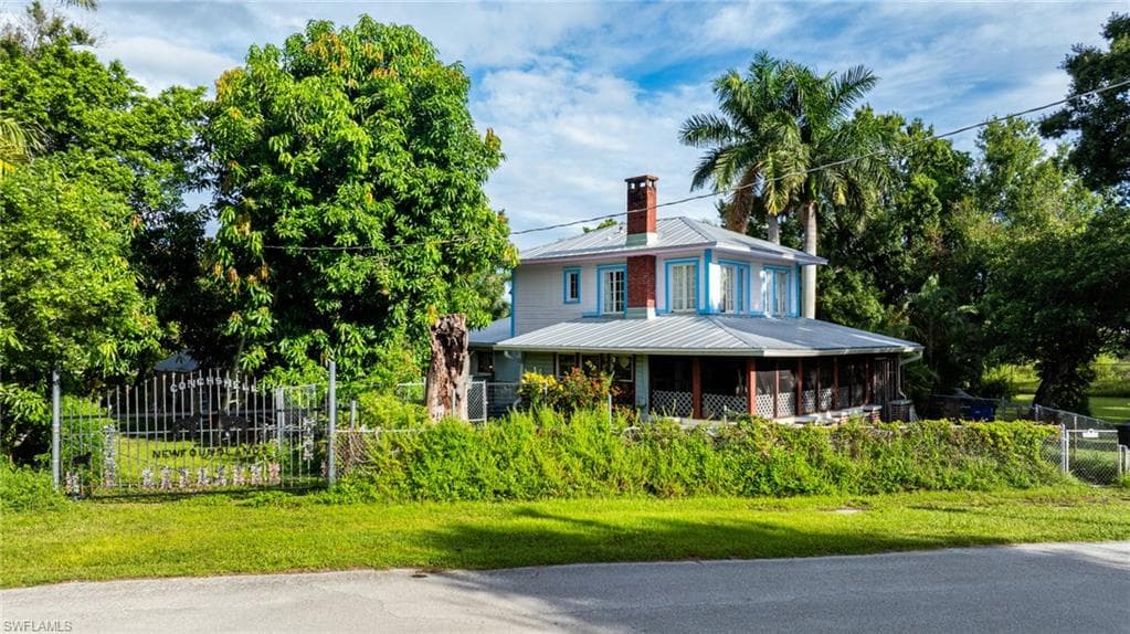 62 Prospect AVE, FORT MYERS FL 33905-37