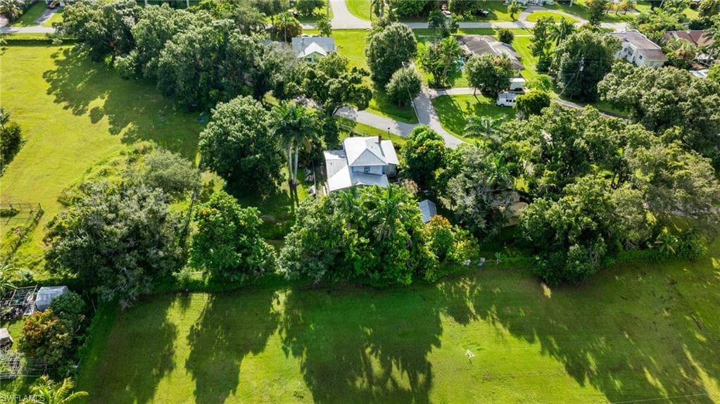 62 Prospect AVE, FORT MYERS FL 33905-48