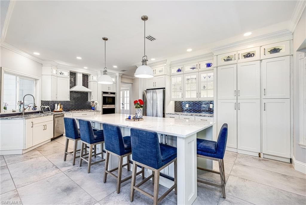 16111 Bentwood Palms DR-16