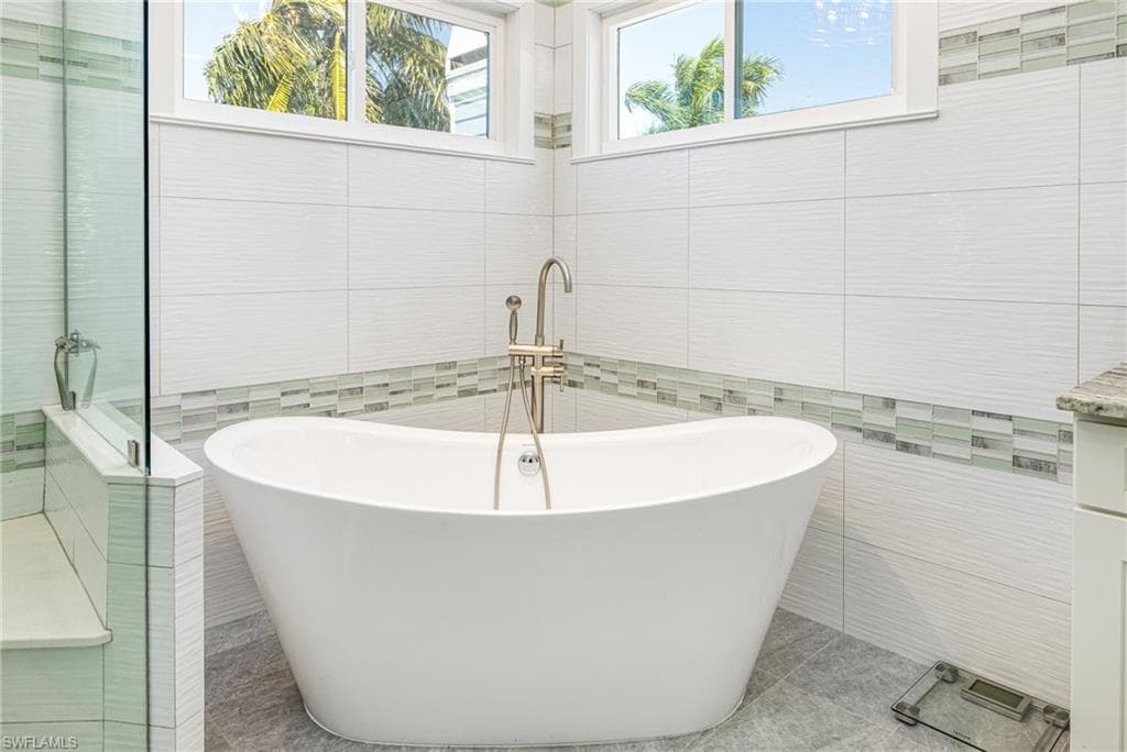 16111 Bentwood Palms DR-24
