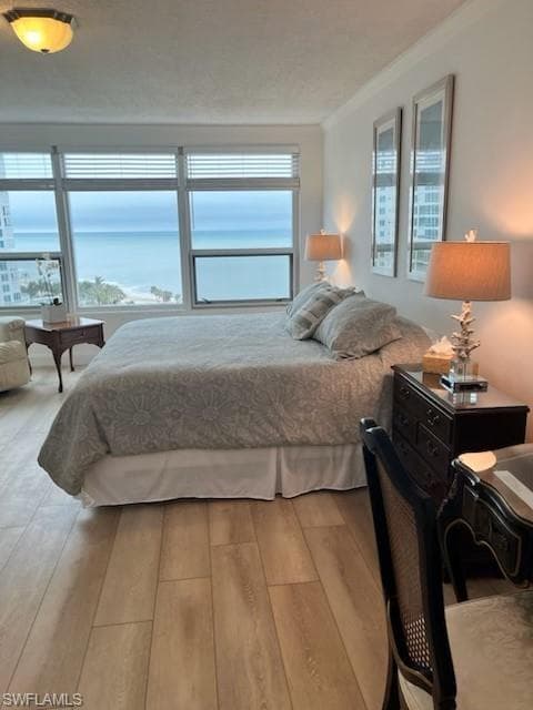 4251 Gulf Shore BLVD N # 14C, NAPLES FL 34103-16