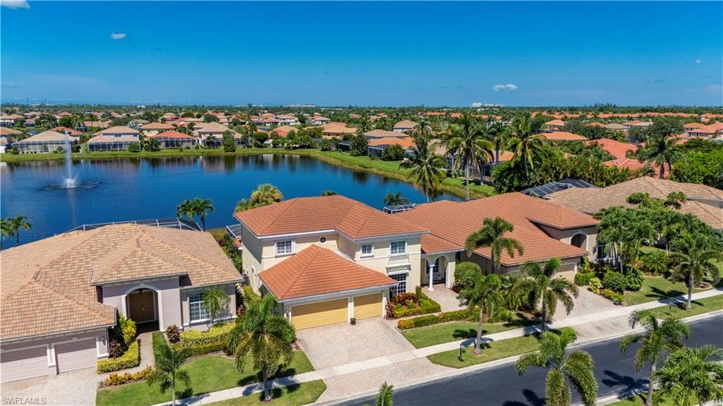 9009 Paseo De Valencia ST, FORT MYERS FL 33908-33