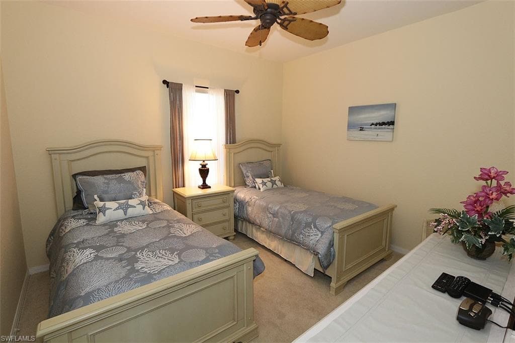 3250 Cypress Glen WAY # 403, NAPLES FL 34109-15