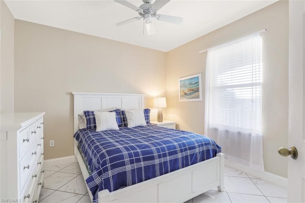 519 Roma CT 3-305-11