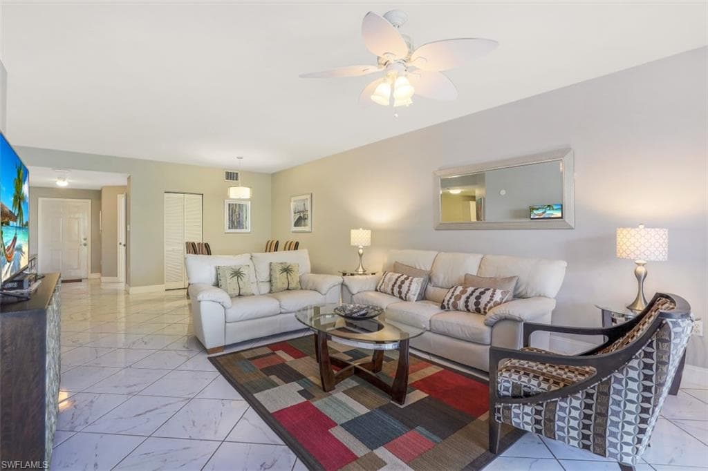 519 Roma CT 3-305-2