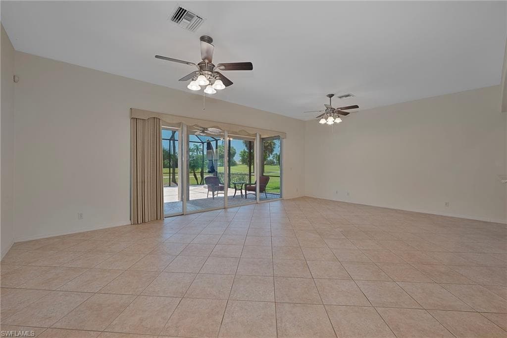 9239 Spanish Moss WAY, BONITA SPRINGS FL 34135-2