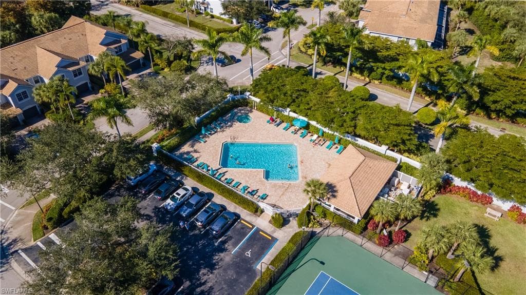 16146 Caldera LN # 31, NAPLES FL 34110-32