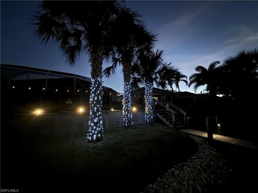 9346 Palm Island CIR, NORTH FORT MYERS FL 33903-48