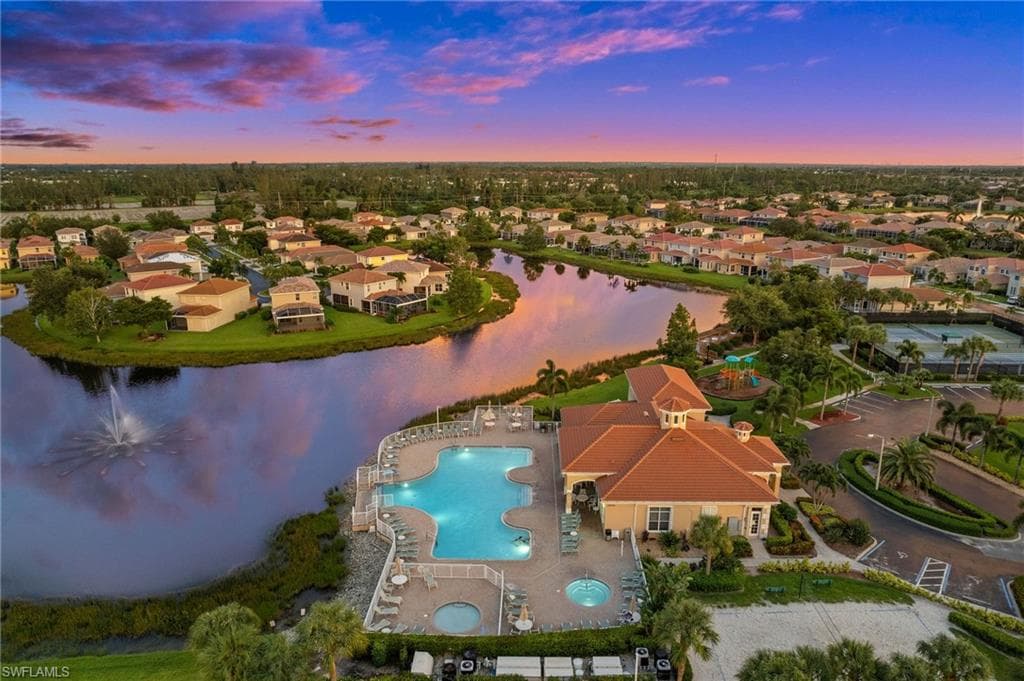 8830 Spring Mountain WAY, FORT MYERS FL 33908-39