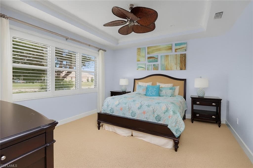 1465 Serrano CIR, NAPLES FL 34105-9