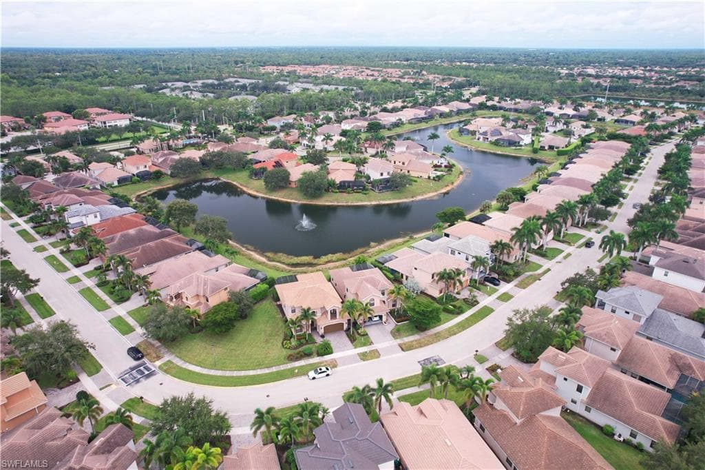 1465 Serrano CIR, NAPLES FL 34105-32