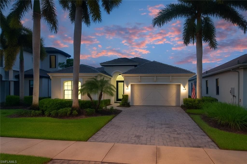 1465 Serrano CIR, NAPLES FL 34105-3
