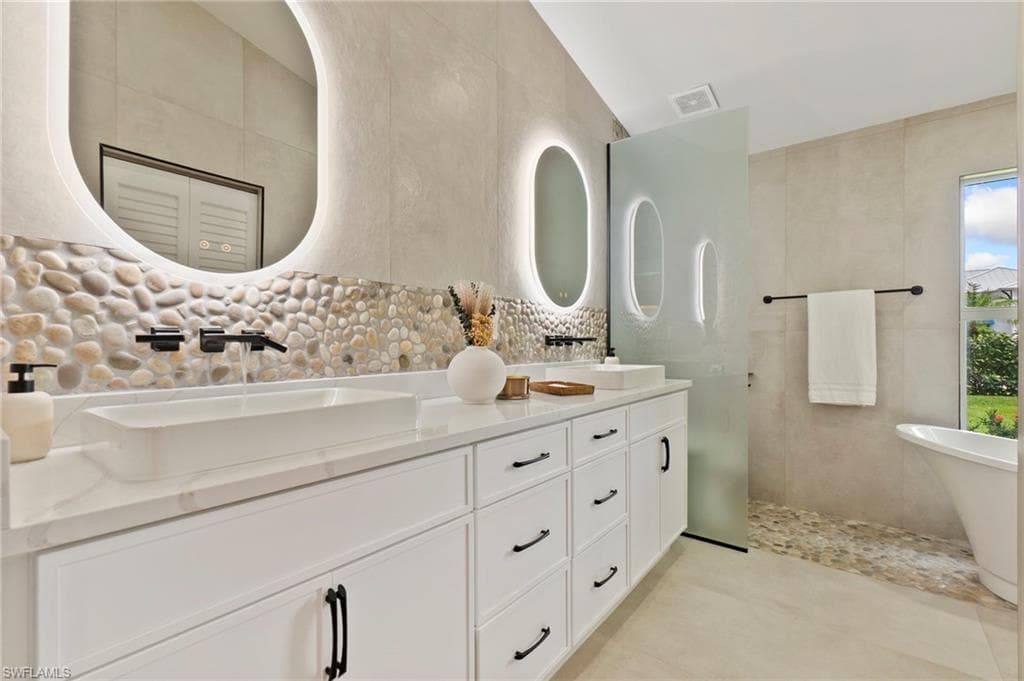 1200 Cypress Woods DR, NAPLES FL 34103-11