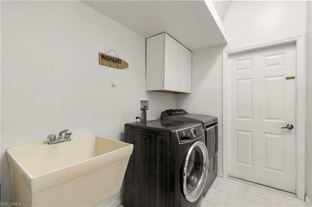 860 Grand Rapids BLVD, NAPLES FL 34120-23