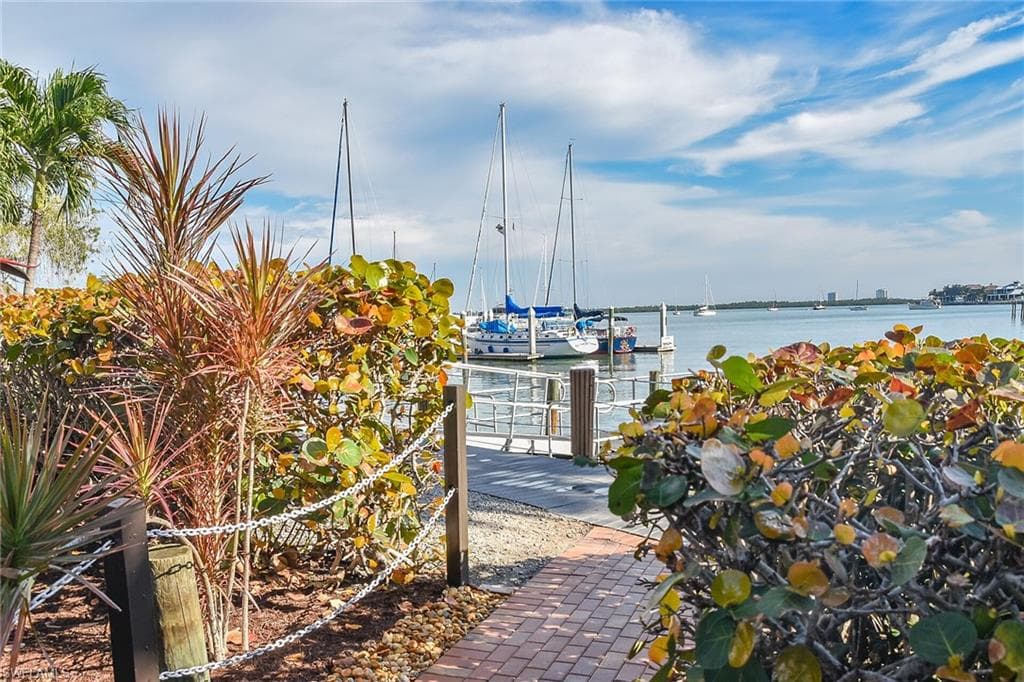 1012 Anglers CV # D303, MARCO ISLAND FL 34145-27