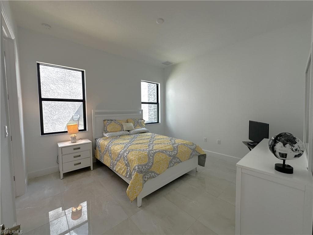 20293 Fair Oak LN, ESTERO FL 33928-22