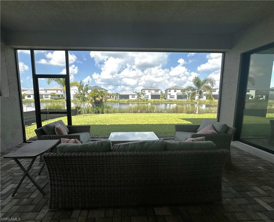 20293 Fair Oak LN, ESTERO FL 33928-32