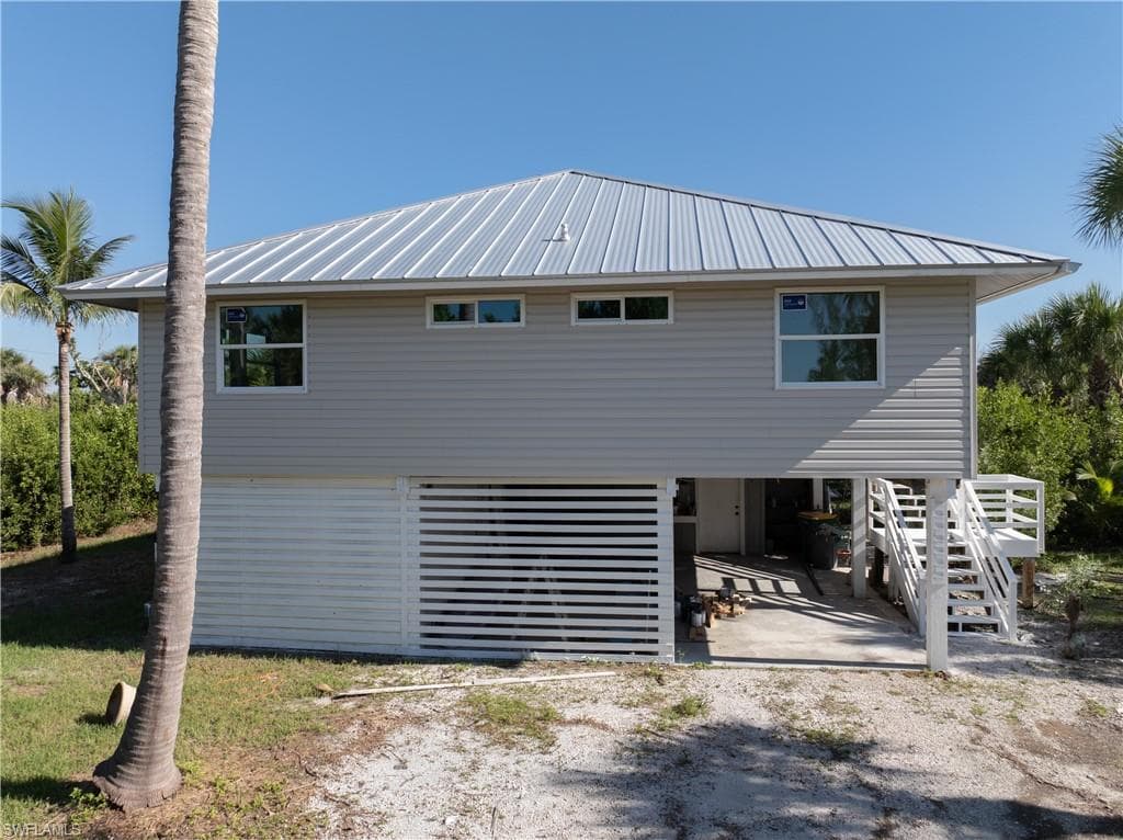 9297 Kincaid CT, SANIBEL FL 33957-1