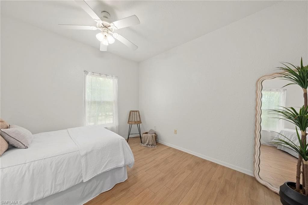 23500 Walden Center DR # 206, ESTERO FL 34134-23