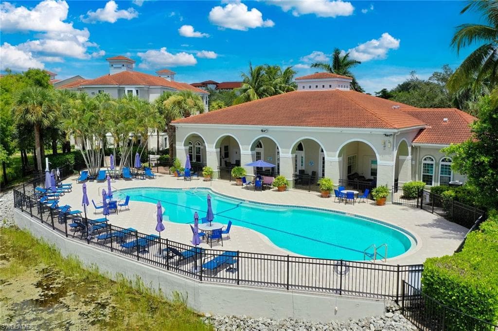 23500 Walden Center DR # 206, ESTERO FL 34134-40