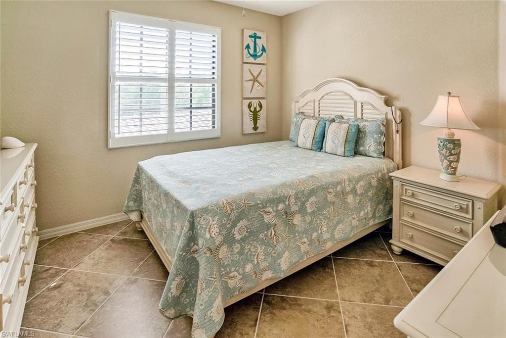 9719 Acqua CT # 228, NAPLES FL 34113-15