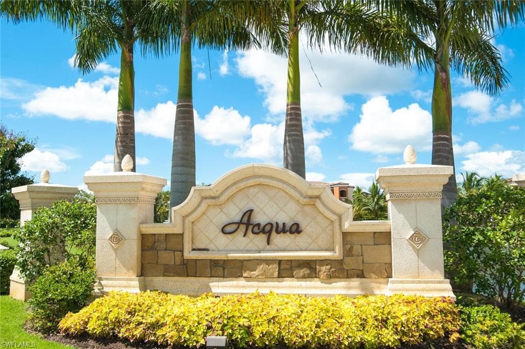 9719 Acqua CT # 228, NAPLES FL 34113-18