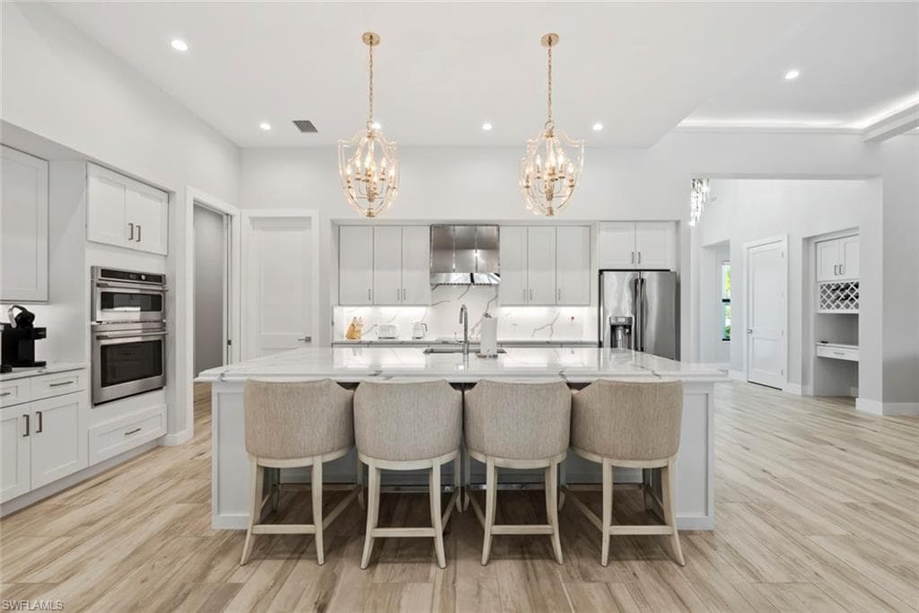 9974 Winterview DR, NAPLES FL 34109-16