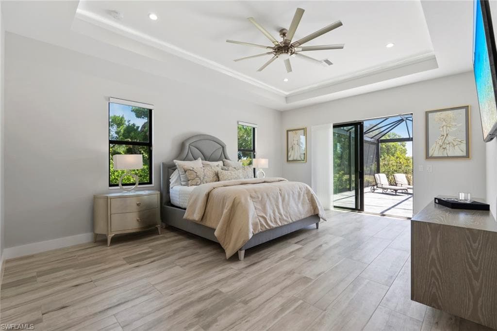 9974 Winterview DR, NAPLES FL 34109-25