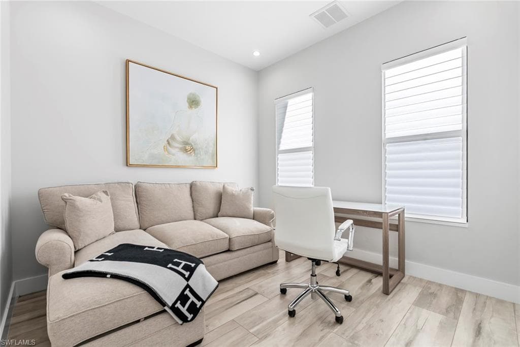 9974 Winterview DR, NAPLES FL 34109-36