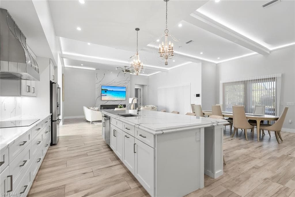 9974 Winterview DR, NAPLES FL 34109-14