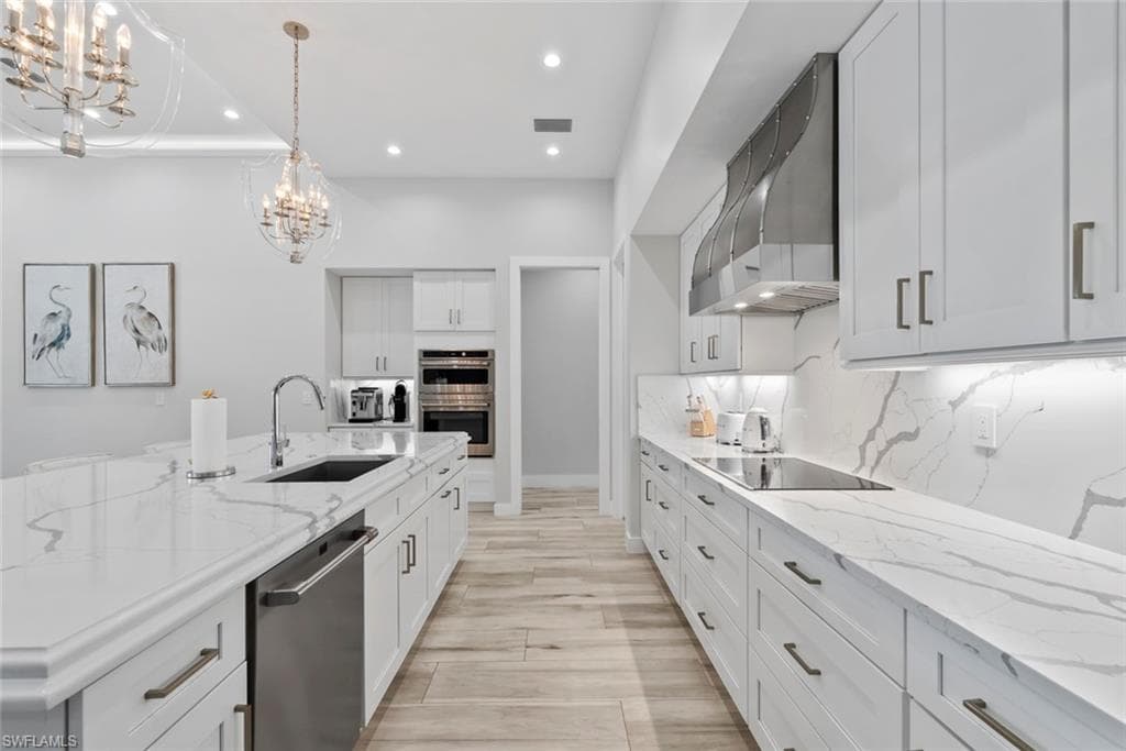 9974 Winterview DR, NAPLES FL 34109-18