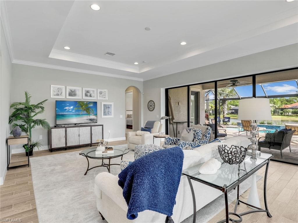 2079 Antigua LN N, NAPLES FL 34120-11