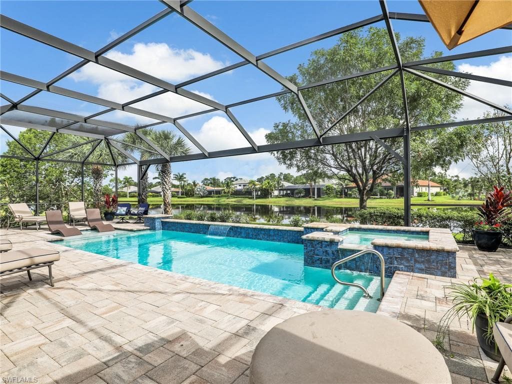 2079 Antigua LN N, NAPLES FL 34120-19