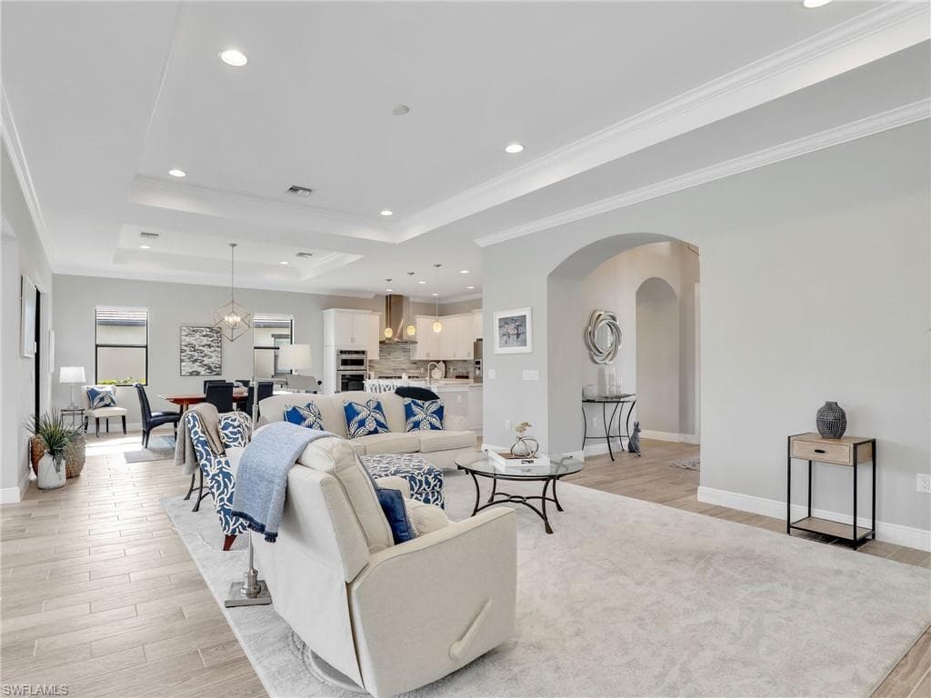2079 Antigua LN N, NAPLES FL 34120-9