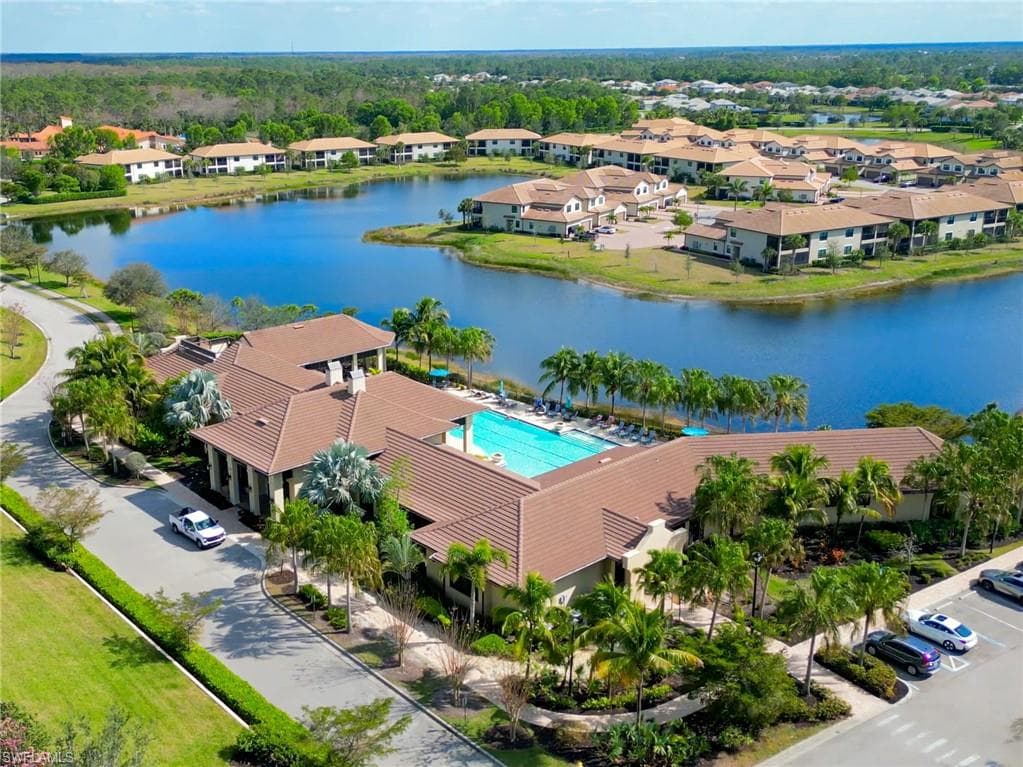 2079 Antigua LN N, NAPLES FL 34120-43