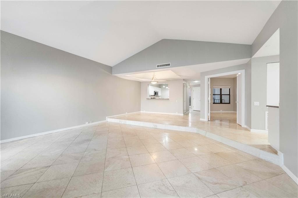 645 La Peninsula BLVD # 645, NAPLES FL 34113-11