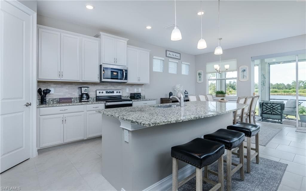 18180 Everson Miles CIR, NORTH FORT MYERS FL 33917-9