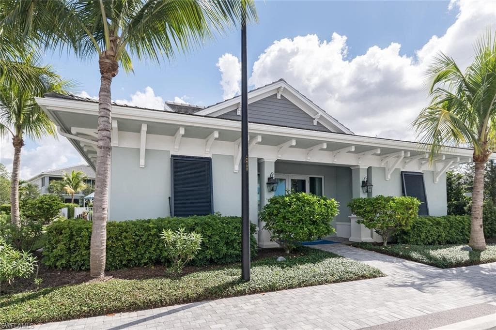 6916 Avalon CIR # 108, NAPLES FL 34112-29