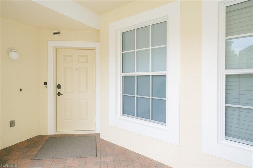 1320 Henley ST # 2003, NAPLES FL 34105-35