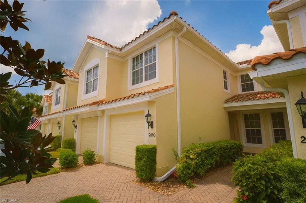 1320 Henley ST # 2003, NAPLES FL 34105-32