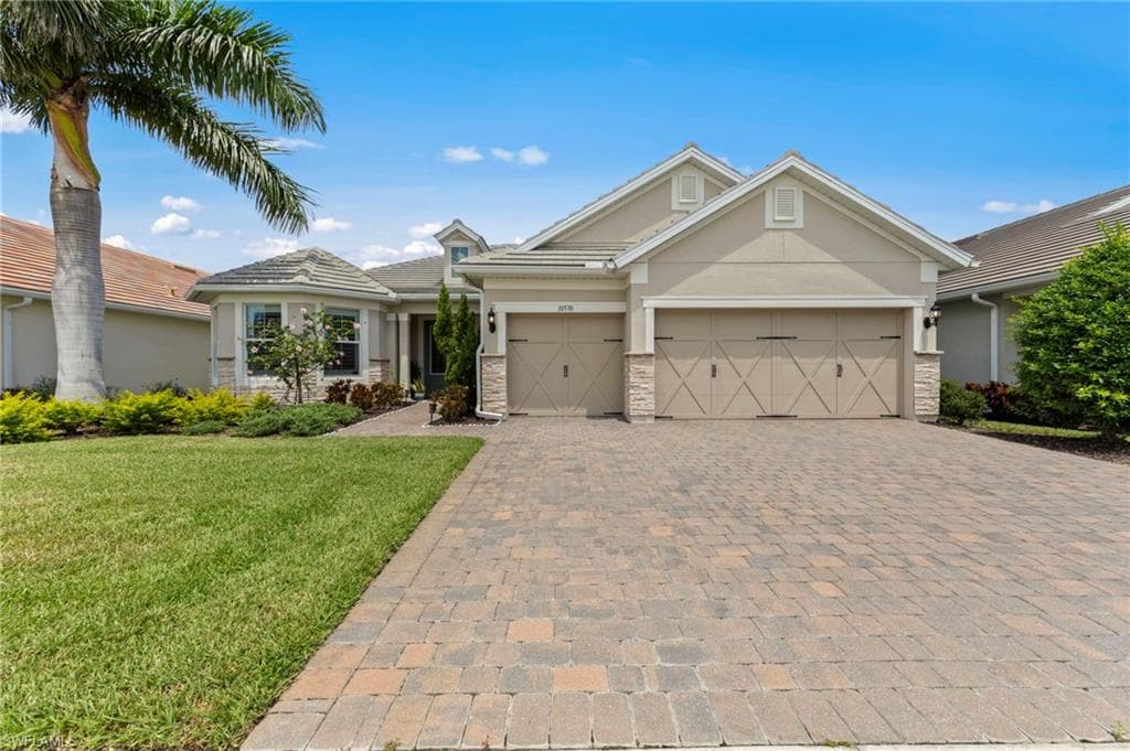 10530 Jackson Square DR, ESTERO FL 33928-41