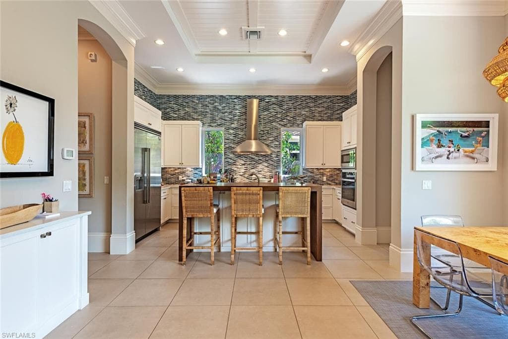 2087 RIVOLI CT, NAPLES FL 34105-5