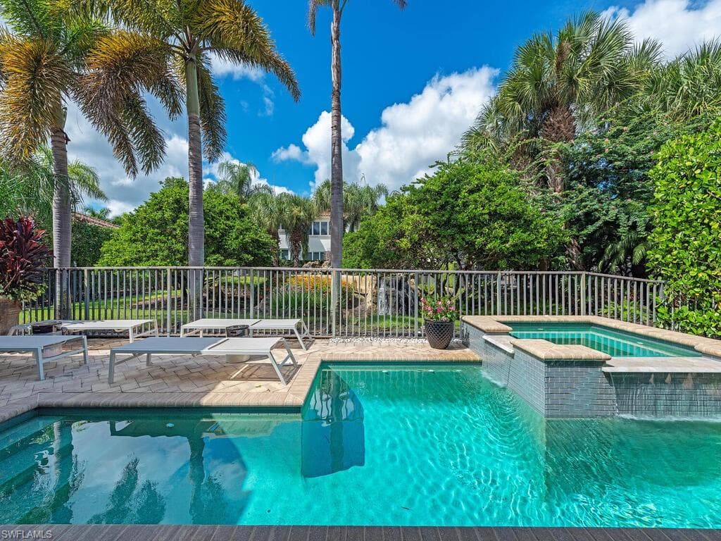 2087 RIVOLI CT, NAPLES FL 34105-15