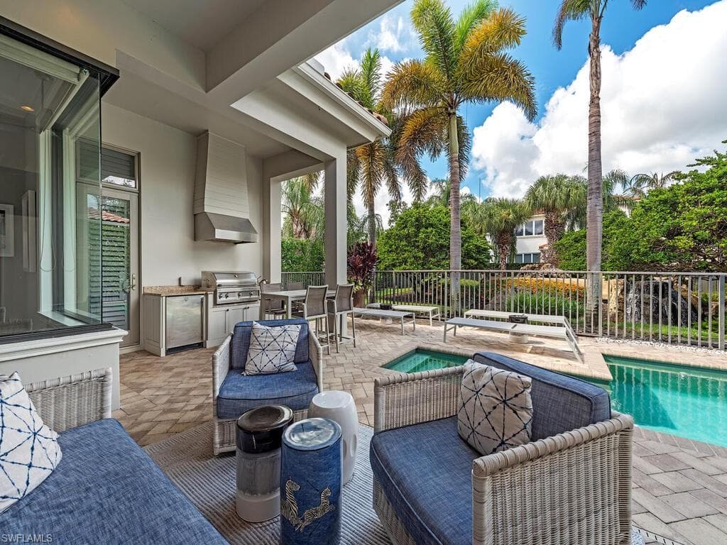 2087 RIVOLI CT, NAPLES FL 34105-18