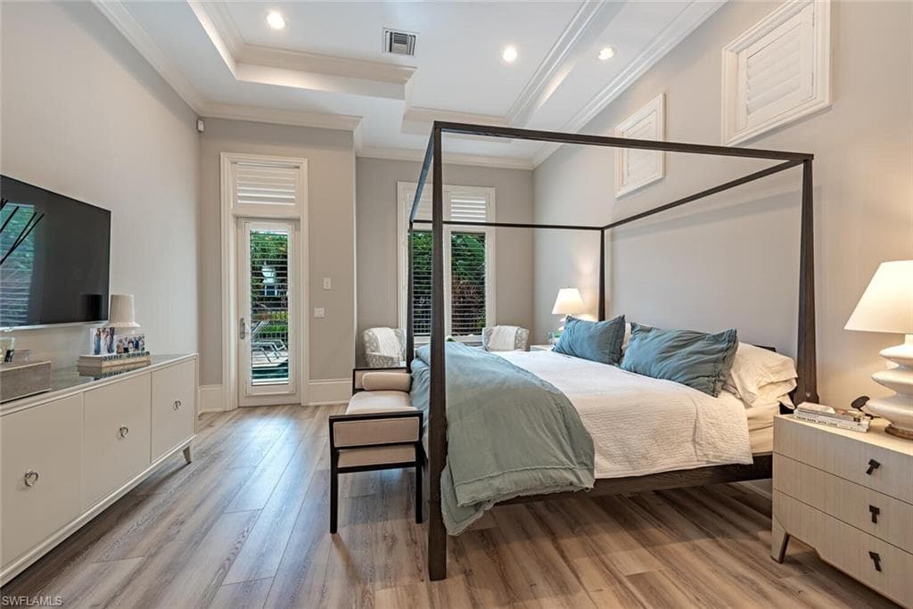 2087 RIVOLI CT, NAPLES FL 34105-7