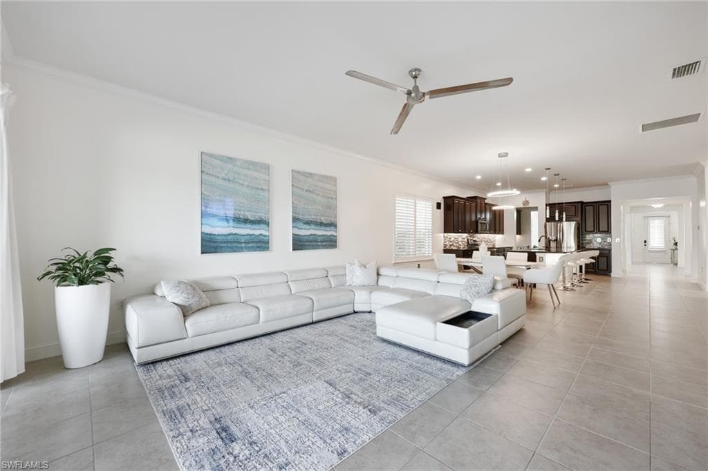 3275 Pilot CIR, NAPLES FL 34120-5