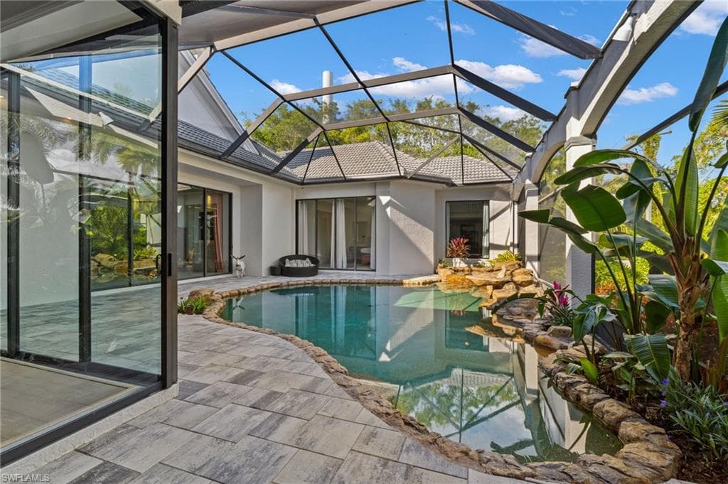 2755 Lantern LN, NAPLES FL 34102-27