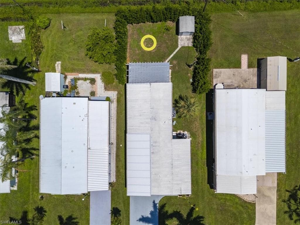 16241 Siesta DR, FORT MYERS FL 33908-22