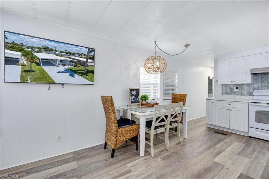 16241 Siesta DR, FORT MYERS FL 33908-9